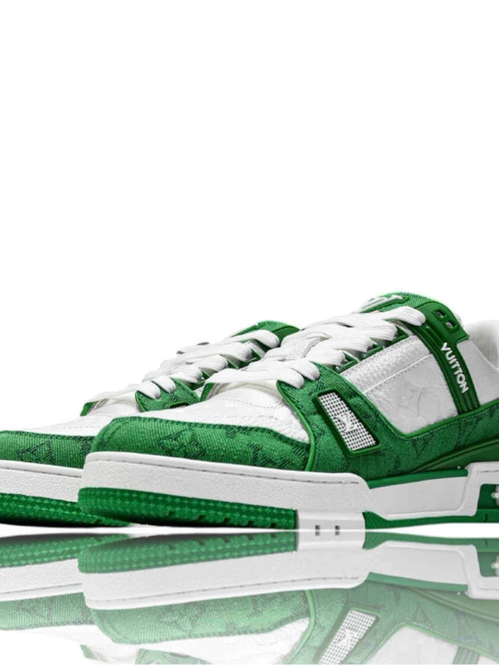 Hello everyone, there are no returns Louis Vuitton Green & White Low-Top
